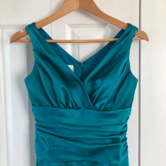 David's Bridal Teal V-Neck Sleeveless Satin Bridesmaid Dress Style #81047 - Picture 7 of 12